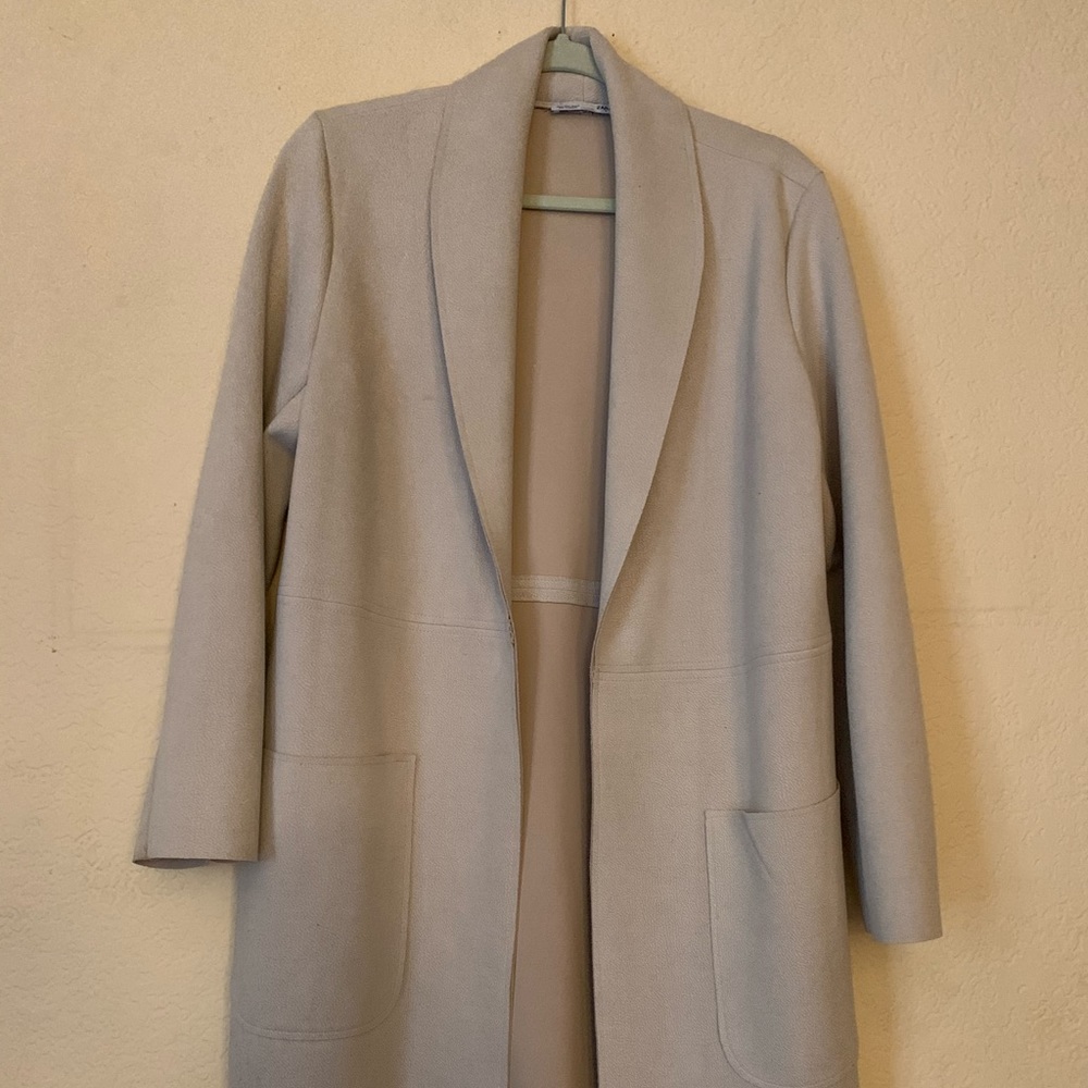PRICE DROP Zara - Cream Blazer